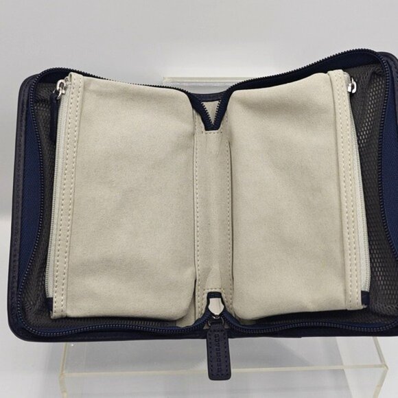 Levenger Navy Blue Leather Tech Organizer Case - Picture 3 of 7